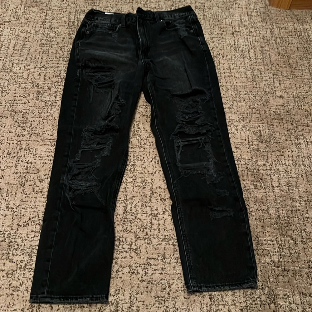 American Eagle Mom Jeans